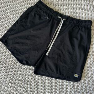 Vuori Kore Shorts 5”